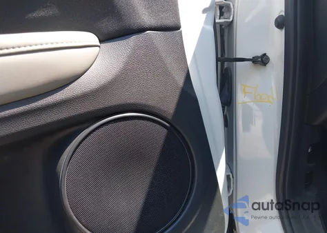 2021 Honda Hr-V 2Wd Lx from USA, damaged, VIN 3CZRU5H33MM706593